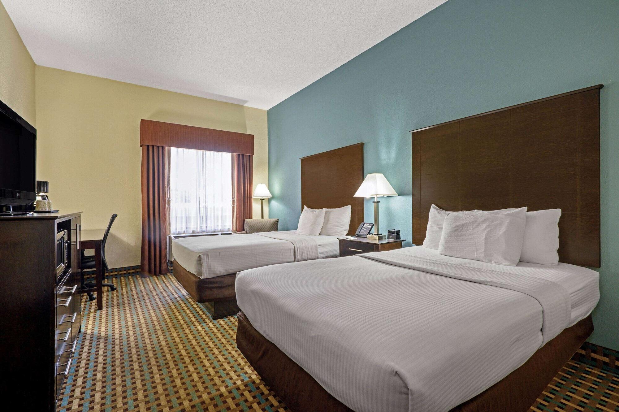 La Quinta Inn By Wyndham Columbia Se Fort Jackson Exteriér fotografie