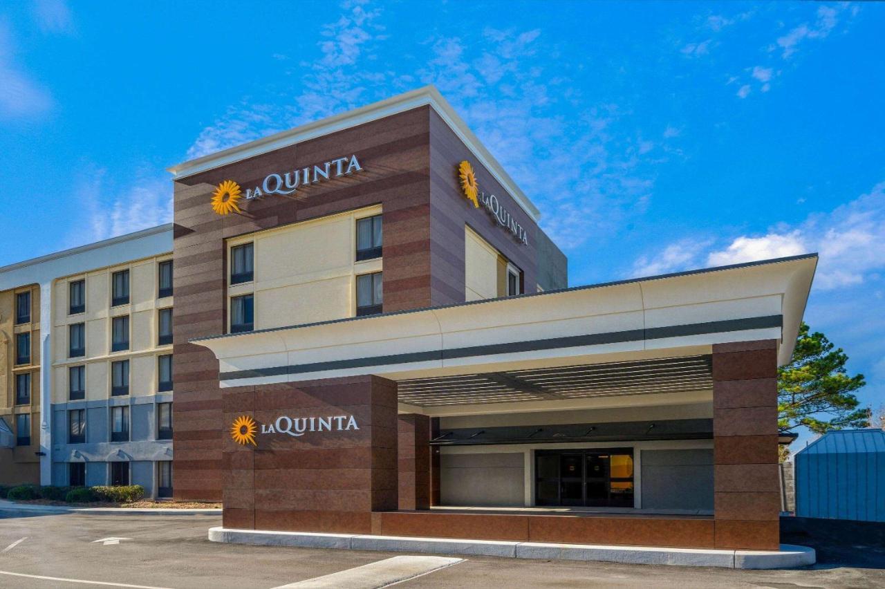 La Quinta Inn By Wyndham Columbia Se Fort Jackson Exteriér fotografie